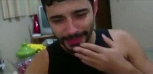  Marcos Goiano sucking big dick www.PromiscuousBoys.com.br
